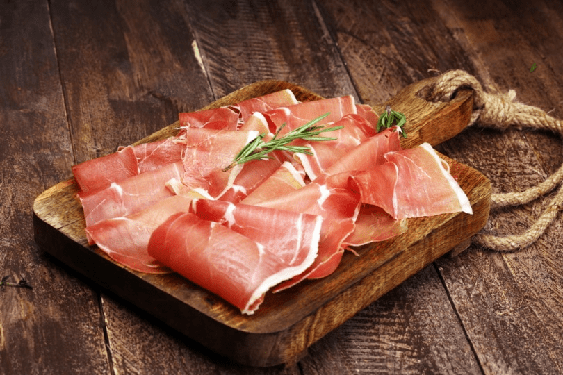 Can Cats Eat Prosciutto? (Is It Healthy?)